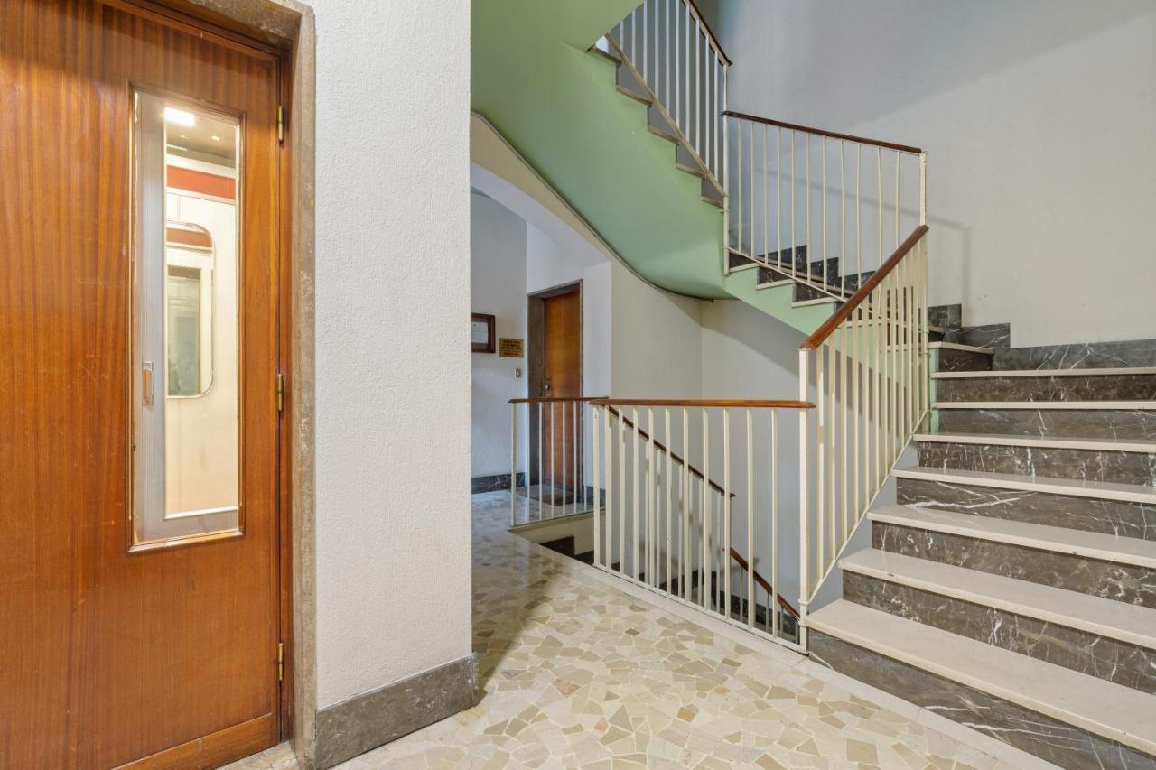 Appartamento Staurenghi Blu - Affitti Brevi Italia Varese Exterior foto